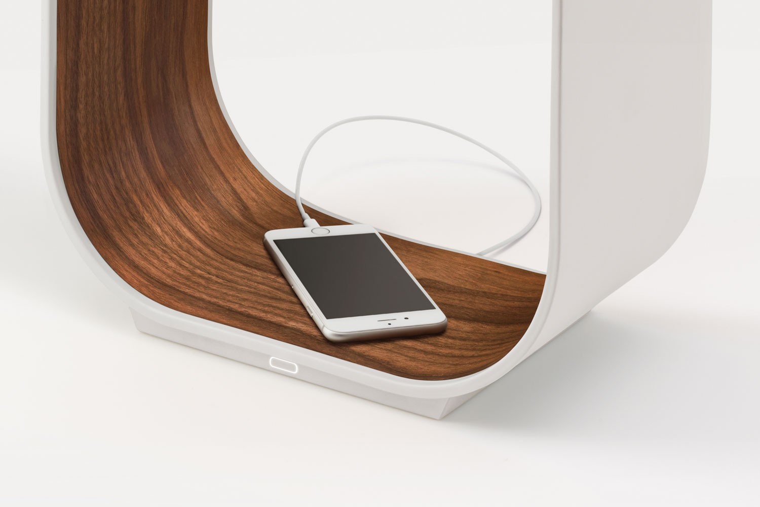 Luz e energia. Linha Contour, by Pablo Designs
