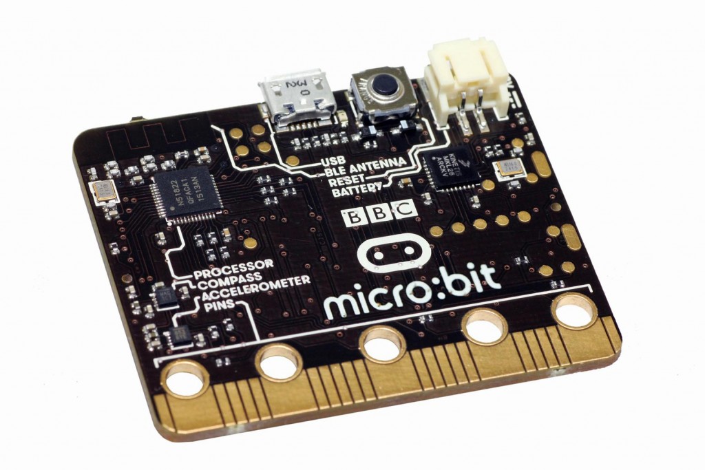 A BBC entregará um micro:bit a cada criança a frequentar o 7º ano no próximo ano letivo