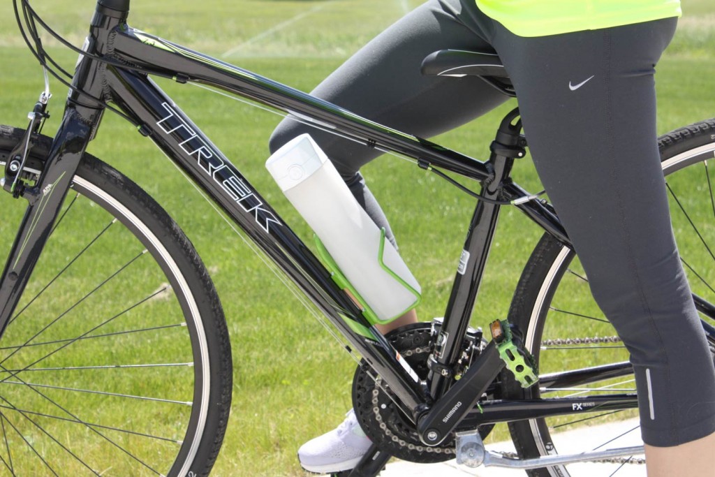 HidrateMe, uma garrafa d'água inteligente