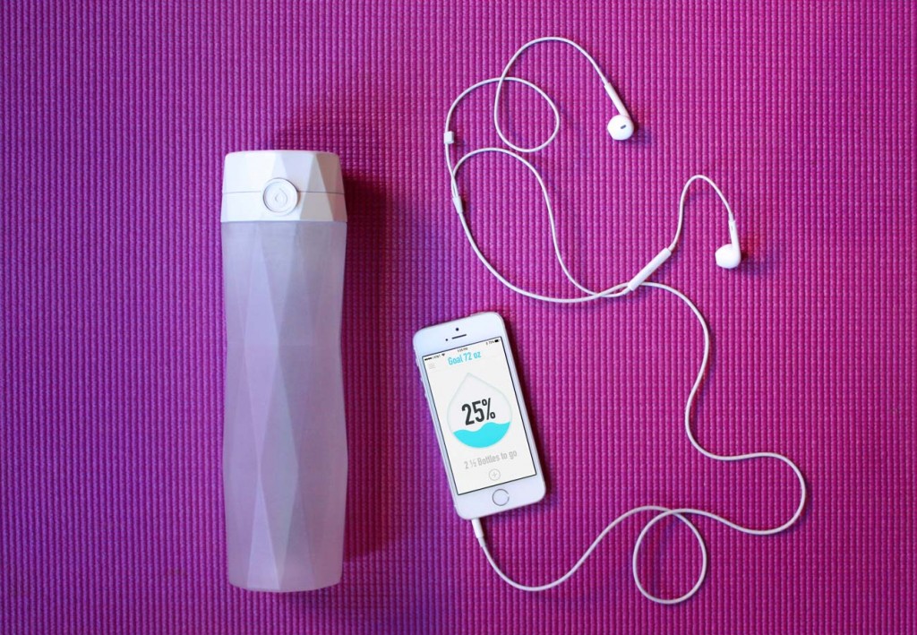 HidrateMe, uma garrafa d'água inteligente