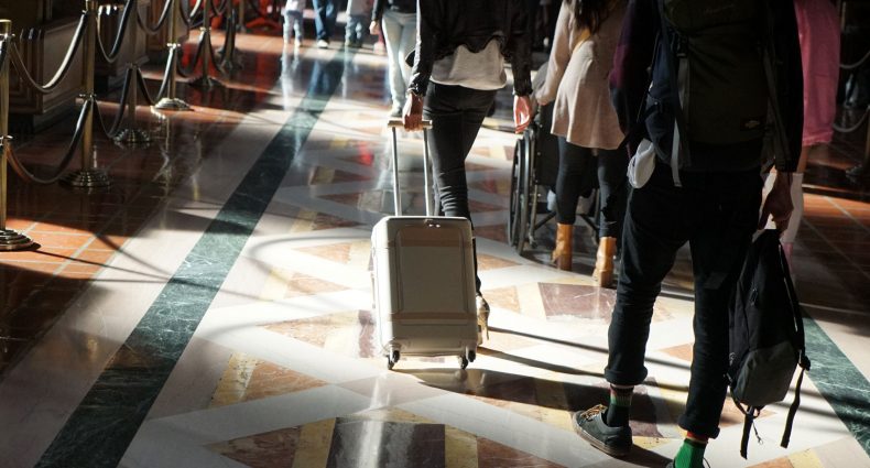 Floatti, uma mala de viagem inteligente