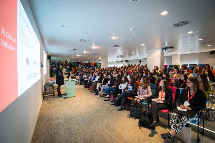 Do It Girls, foi o evento da Microsoft destinado às jovens universitárias Do It Girls, foi o evento da Microsoft destinado às jovens universitárias