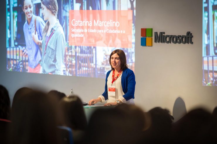 Do It Girls, foi o evento da Microsoft destinado às jovens universitárias Do It Girls, foi o evento da Microsoft destinado às jovens universitárias