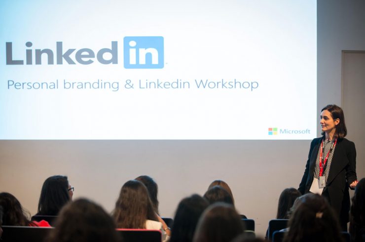 Do It Girls, foi o evento da Microsoft destinado às jovens universitárias Do It Girls, foi o evento da Microsoft destinado às jovens universitárias