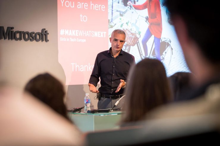 Do It Girls, foi o evento da Microsoft destinado às jovens universitárias Do It Girls, foi o evento da Microsoft destinado às jovens universitárias