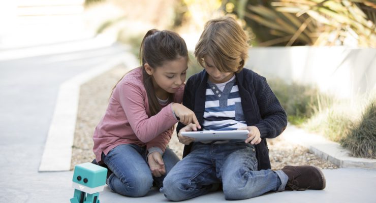 Zowi: Um robô de brinquedo muito diferente