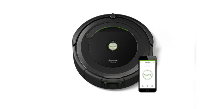 Limpeza fácil com aspirador Roomba 696, da iRobot