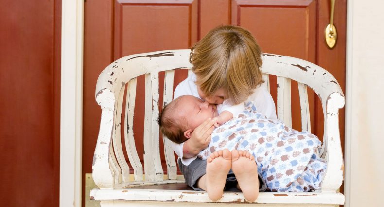 Filhos e gadgets. Alegro